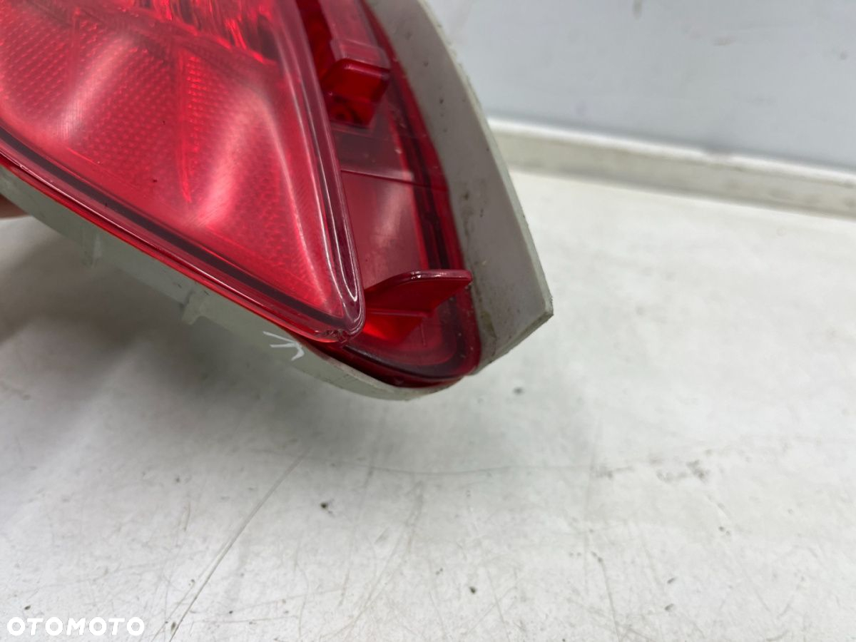 Lampa Lexus RX III 08-15r. LEWA tylna przeciwmgielna halogen w zderzak oryginalna LEWY tył - 10