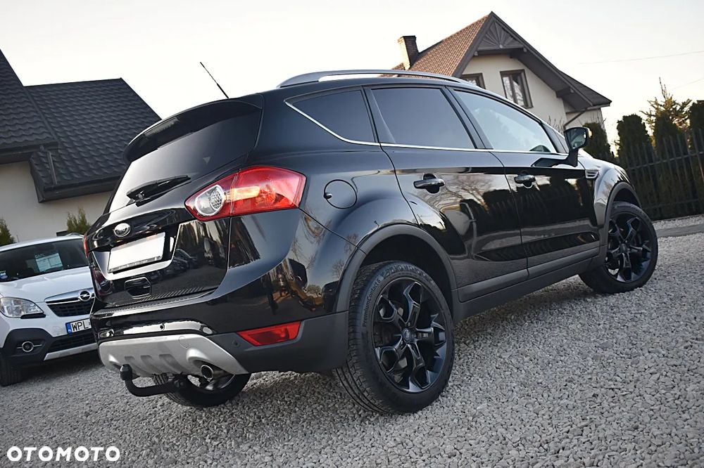 Ford Kuga 2.0 TDCi 4x4 Titanium - 39