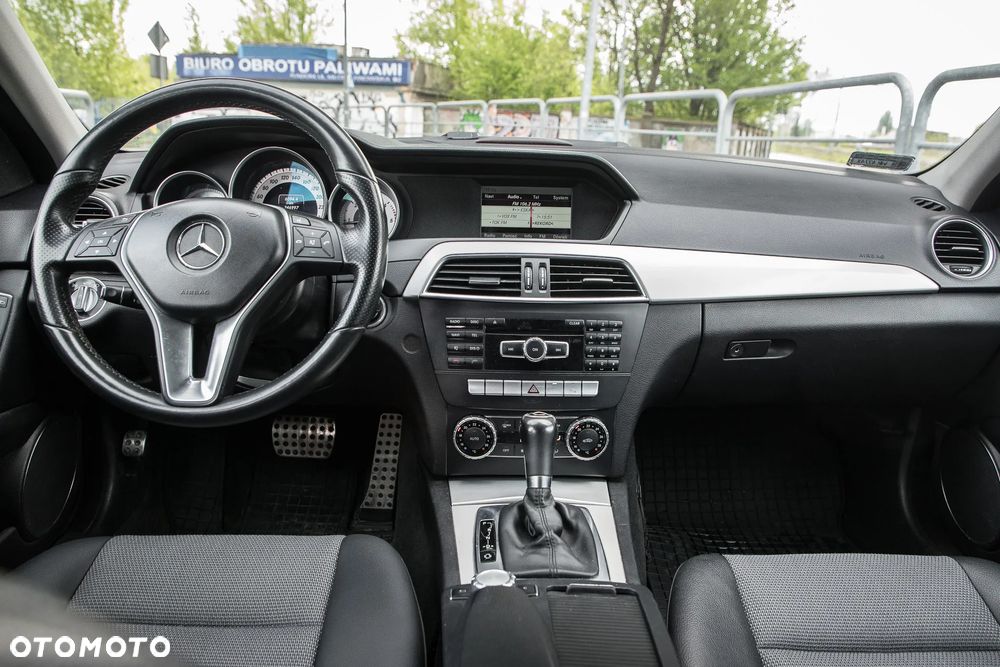 Mercedes-Benz Klasa C - 16