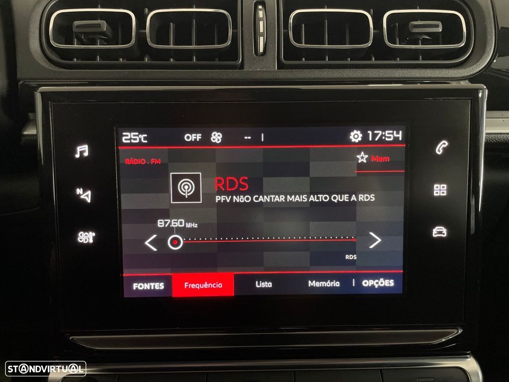 Citroën C3 1.2 PureTech Shine - 38