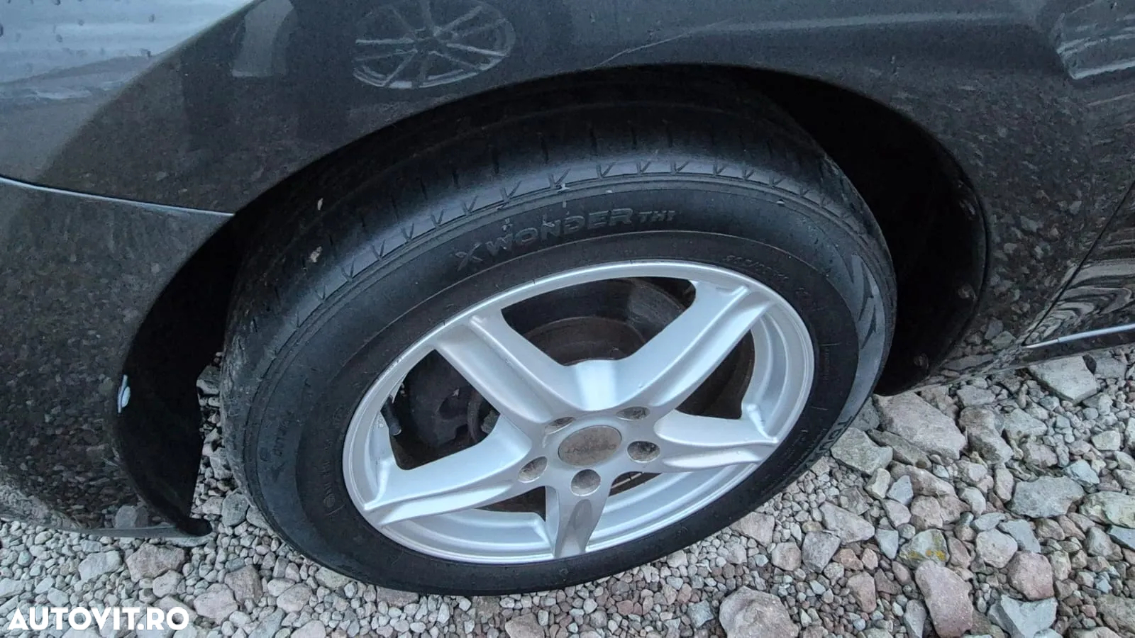 Toyota Auris 1.6 Sol - 20