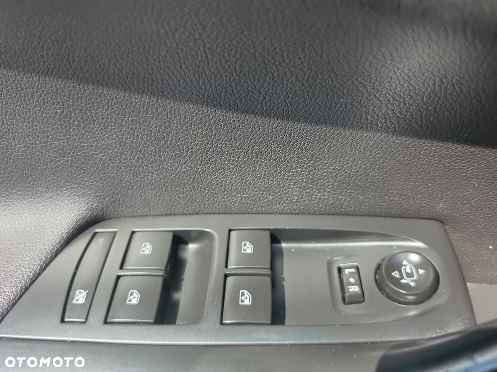Opel Astra 1.4 Turbo Innovation - 27
