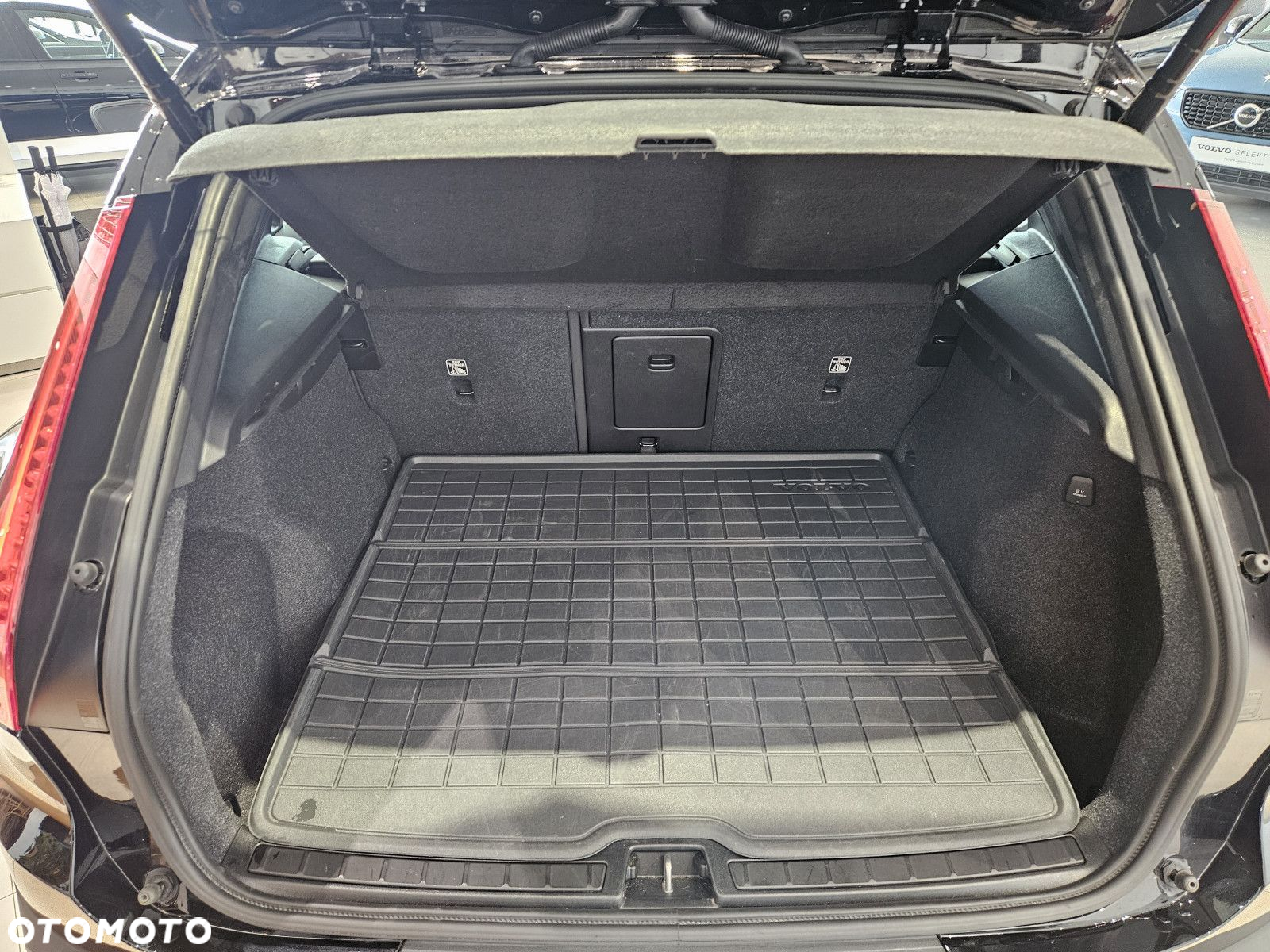 Volvo XC 40 - 29