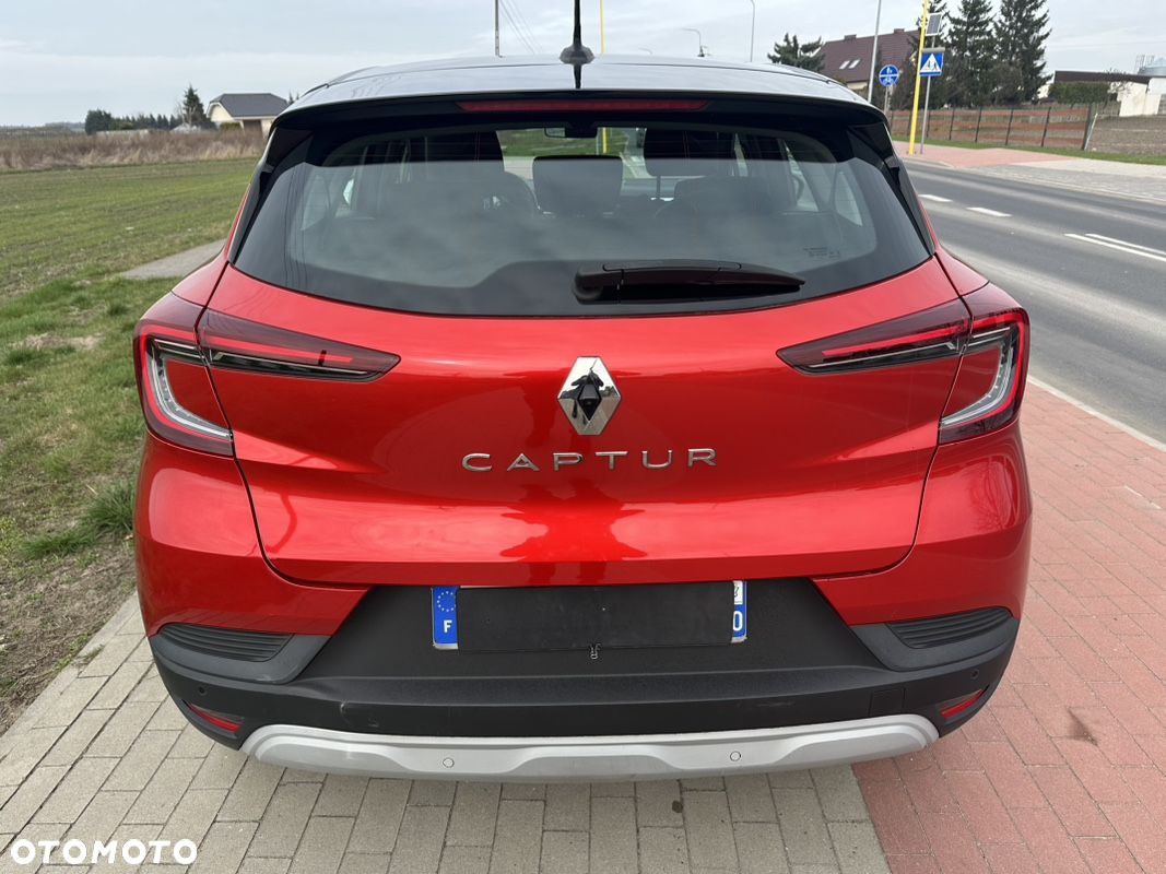 Renault Captur TCe Mild Hybrid 140 EDC GPF EVOLUTION - 10