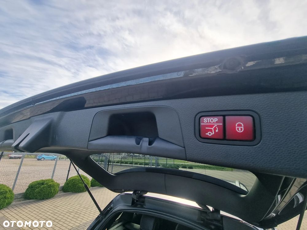 Mercedes-Benz GLC 250 d 4Matic 9G-TRONIC - 18