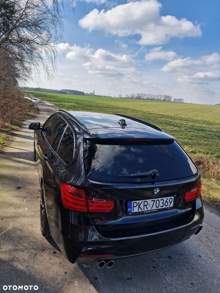 BMW Seria 3 335d xDrive M Sport Shadow sport - 9