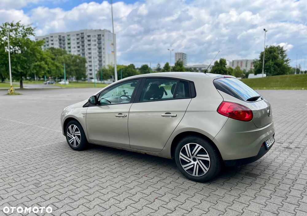 Fiat Bravo 1.4 16V Active - 12