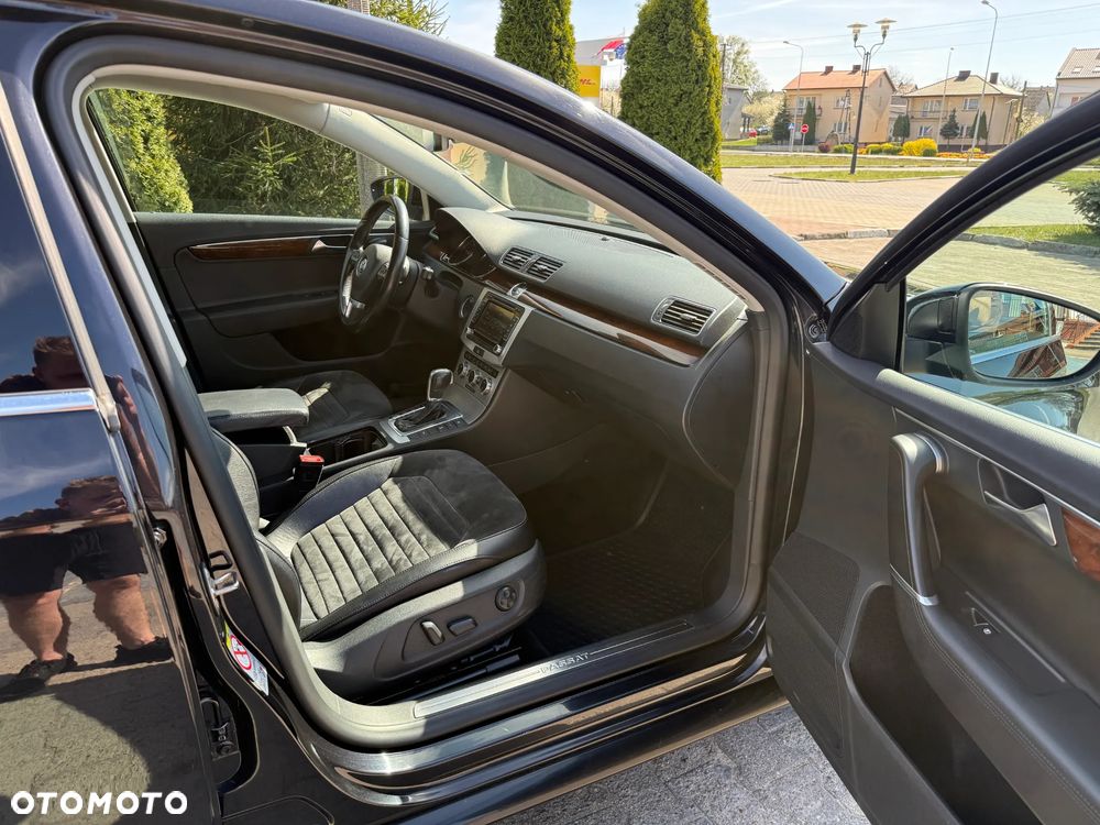 Volkswagen Passat 2.0 TDI Highline DSG - 10