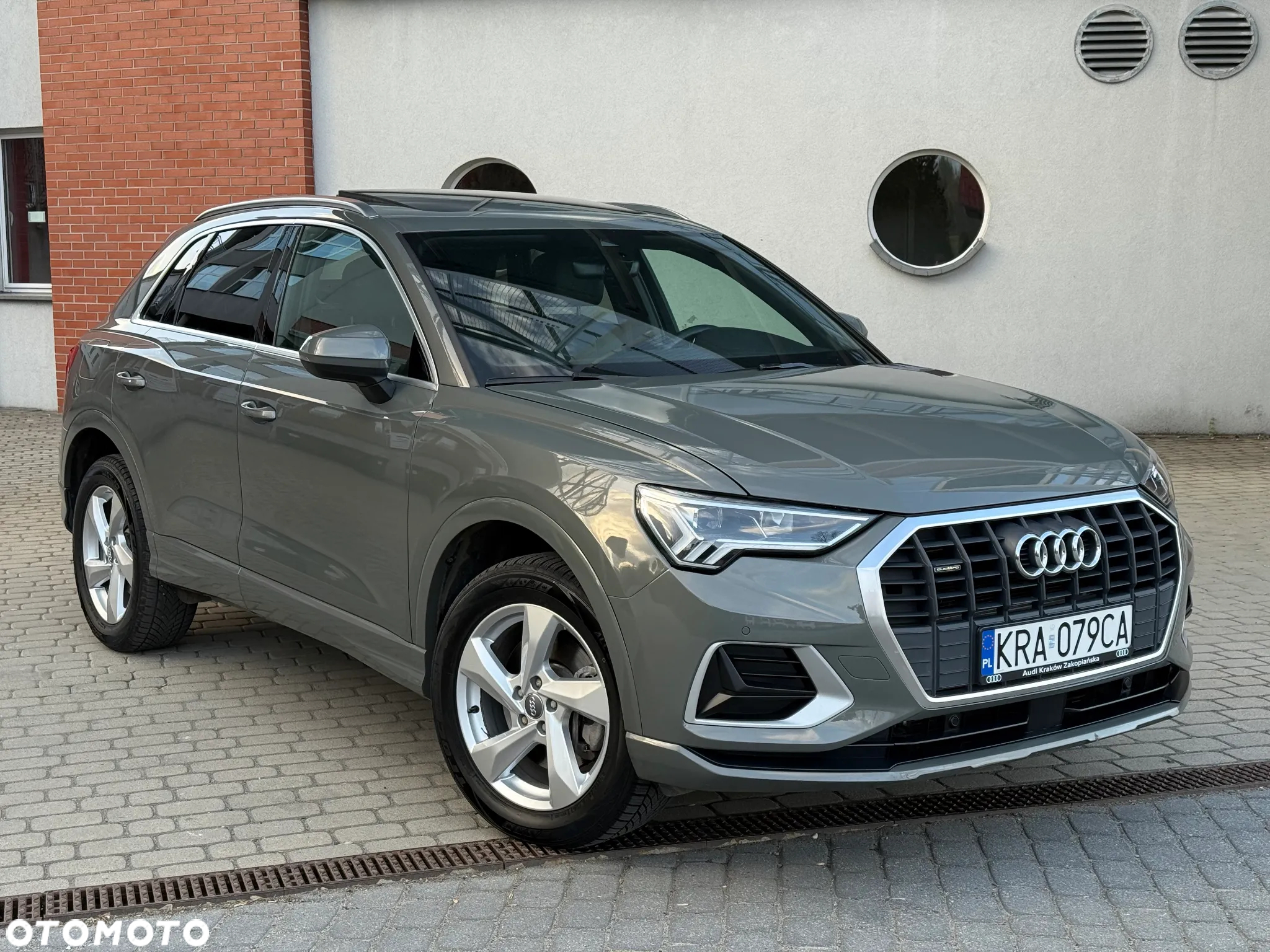 Audi Q3 40 TFSI Quattro S-Line S tronic - 3
