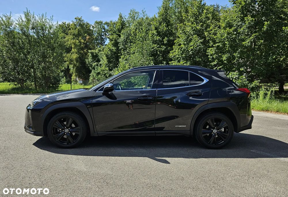 Lexus UX 250h GPF F Impression 2WD - 3