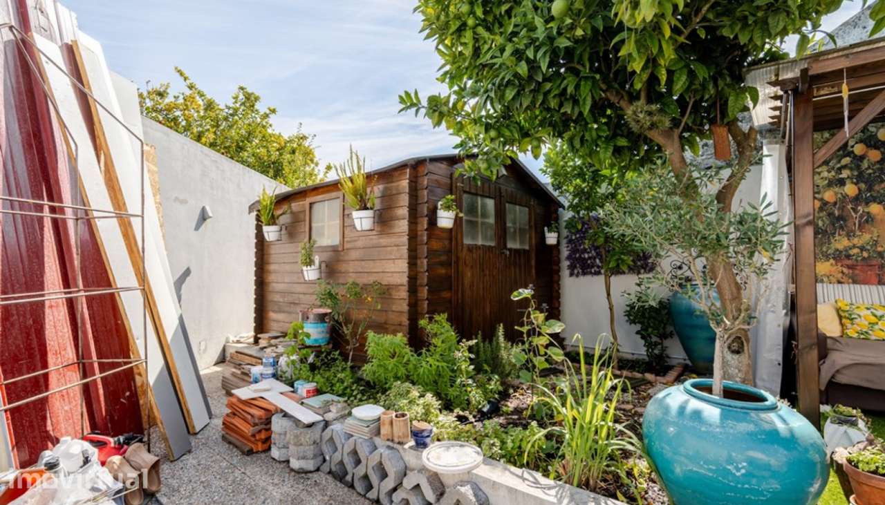 Moradia clássica V3 , com pátio e jardim, Porto, Portugal - Grande imagem: 2/27
