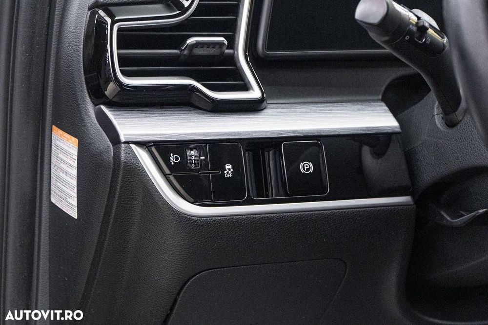 Kia Sportage 1.6 DSL MHEV 7DCT HP 4x2 Business Line - 23