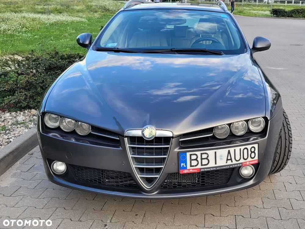Alfa Romeo 159 Sportwagon ver-159-2-4jtdm-q4-distinctive - 3