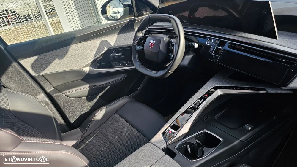 Peugeot 3008 Hybrid 145 e-DSC6 Allure - 41