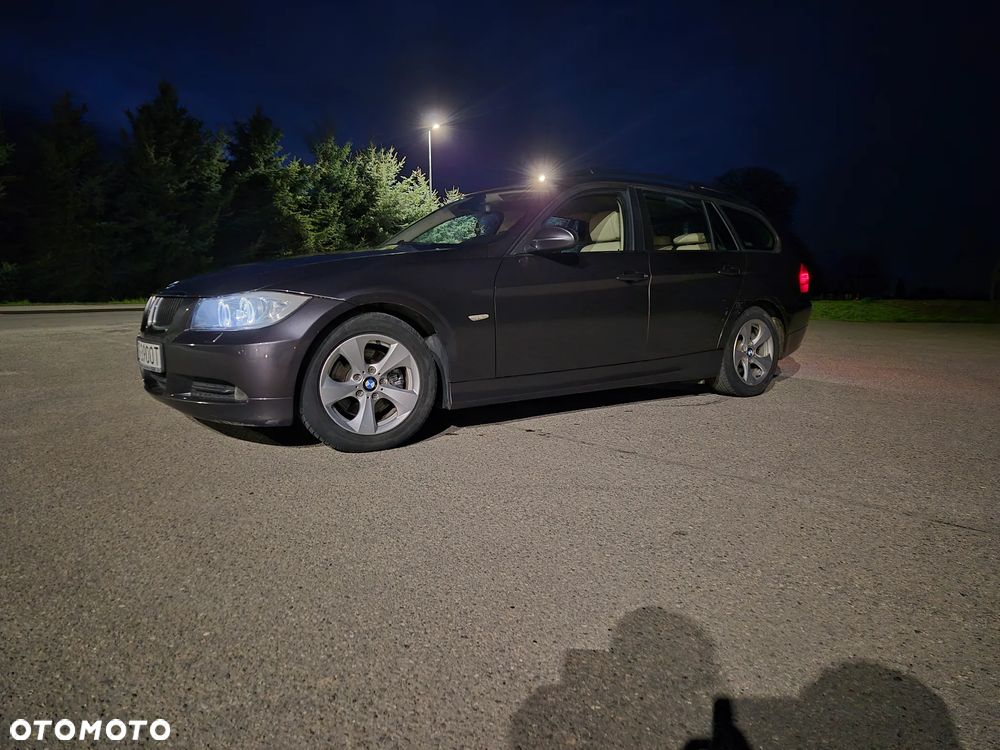 BMW Seria 3 320d - 18