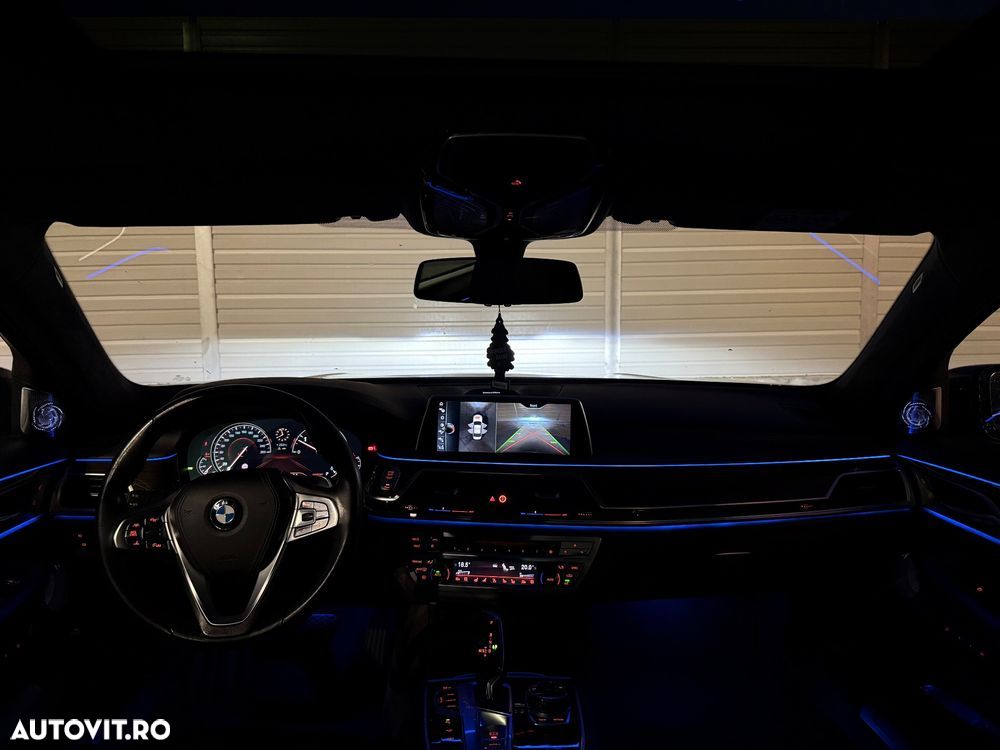 BMW Seria 7 740d xDrive - 21