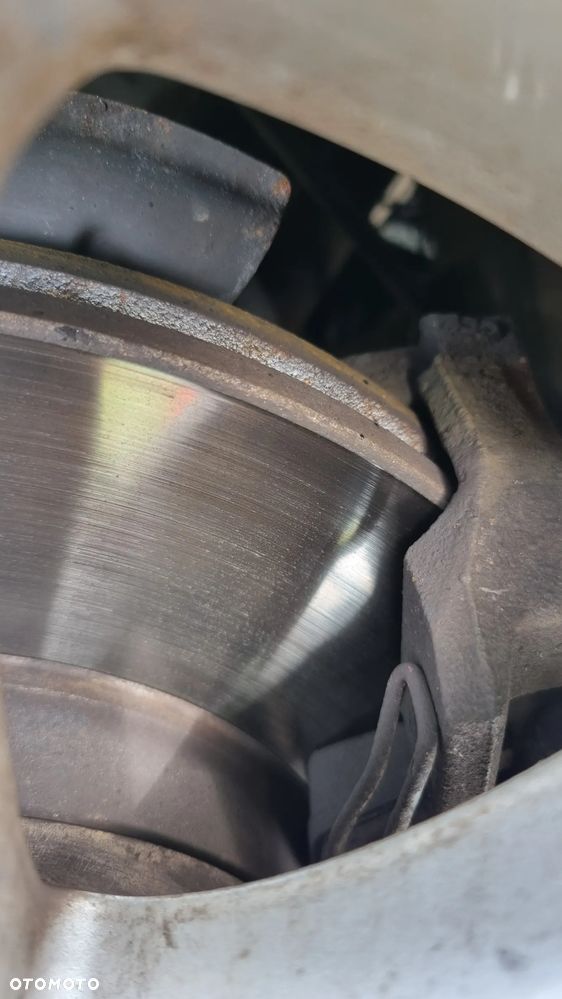 Volkswagen Jetta 1.4 TSI Comfortline - 16