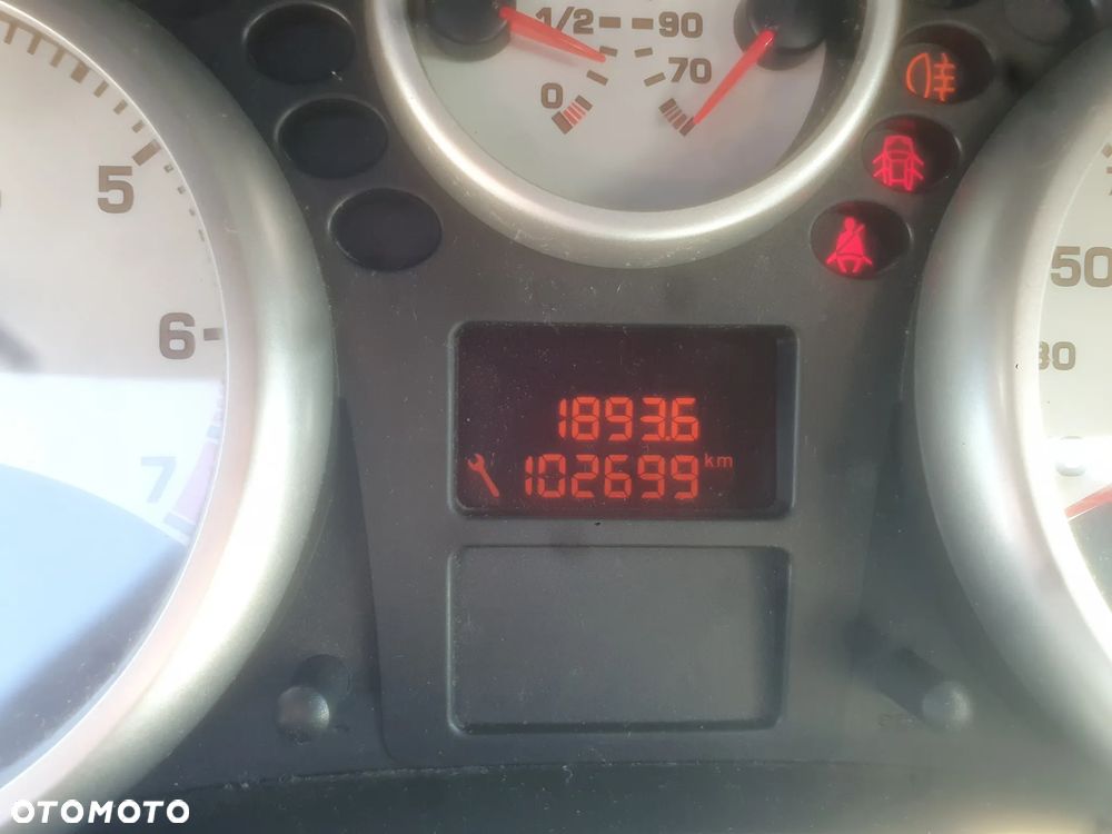 Peugeot 207 1.4 Trendy - 12