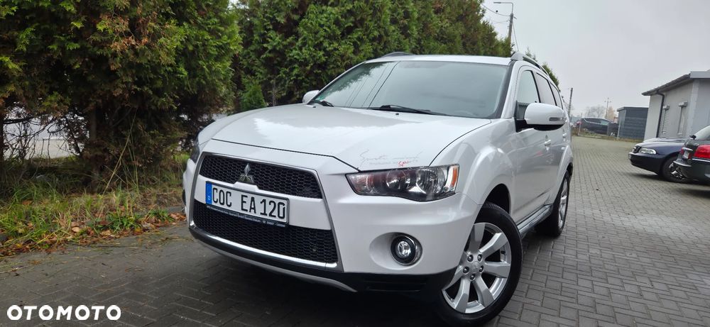 Mitsubishi Outlander 2.2 DI-D ClearTec 2WD Edition - 2
