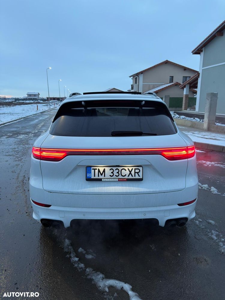 Porsche Cayenne E-Hybrid Tiptronic S - 5