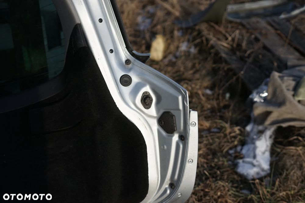 Klapa bagażnika tył Opel Insignia I A Lift Kombi Z189 - 12