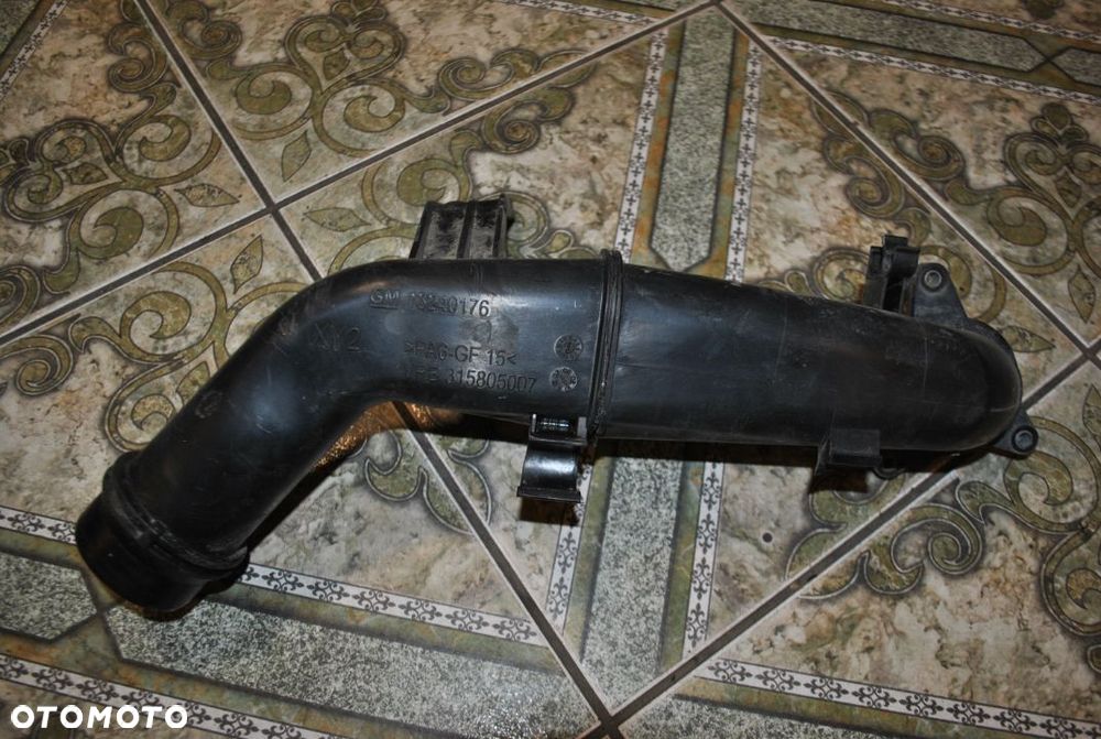 Dolot przewód powietrza Insignia A 2.0 TDCI - 1