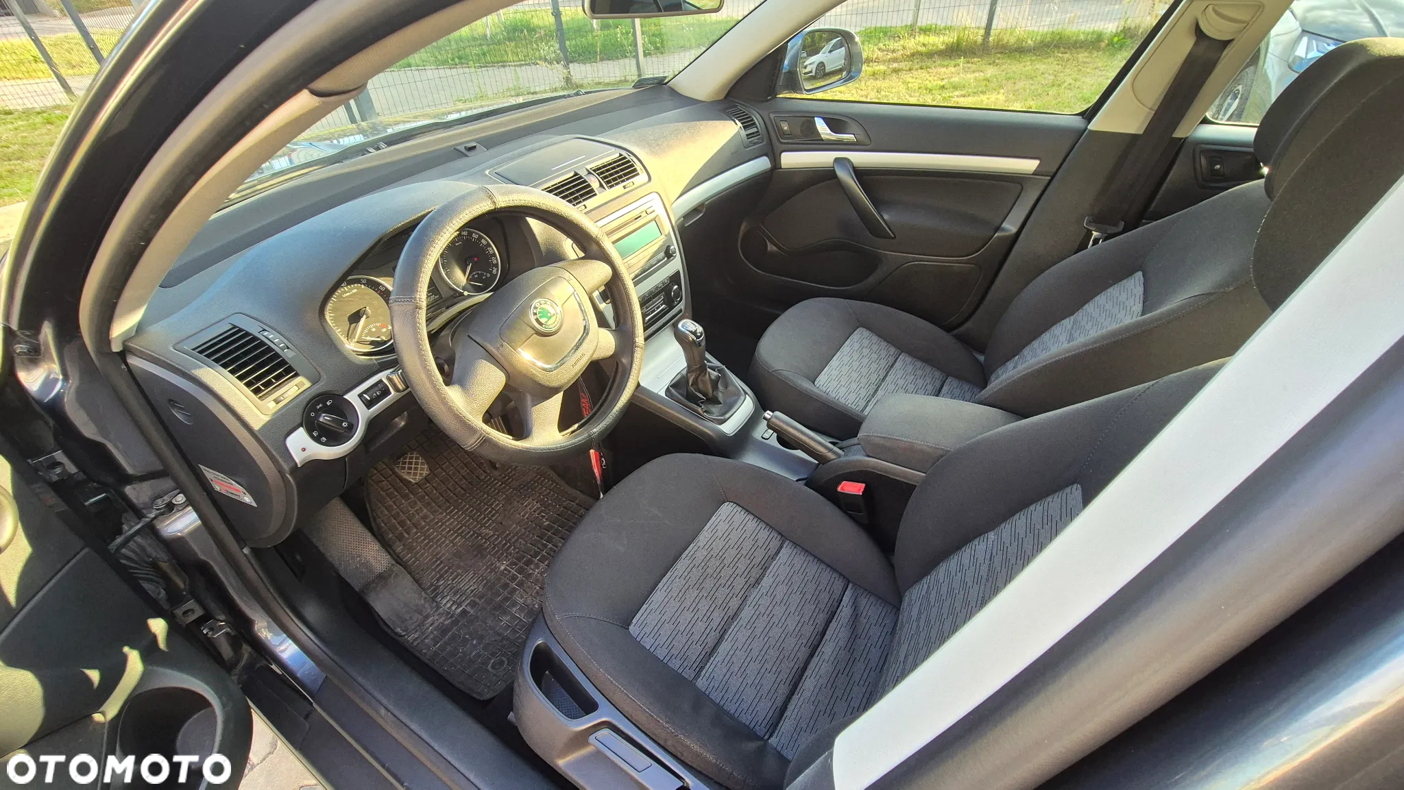 Skoda Octavia 1.2 TSI Ambiente - 8