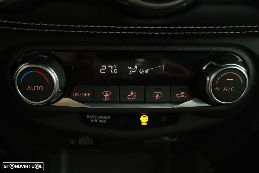 Nissan Juke 1.0 DIG-T N-Design Black - 12