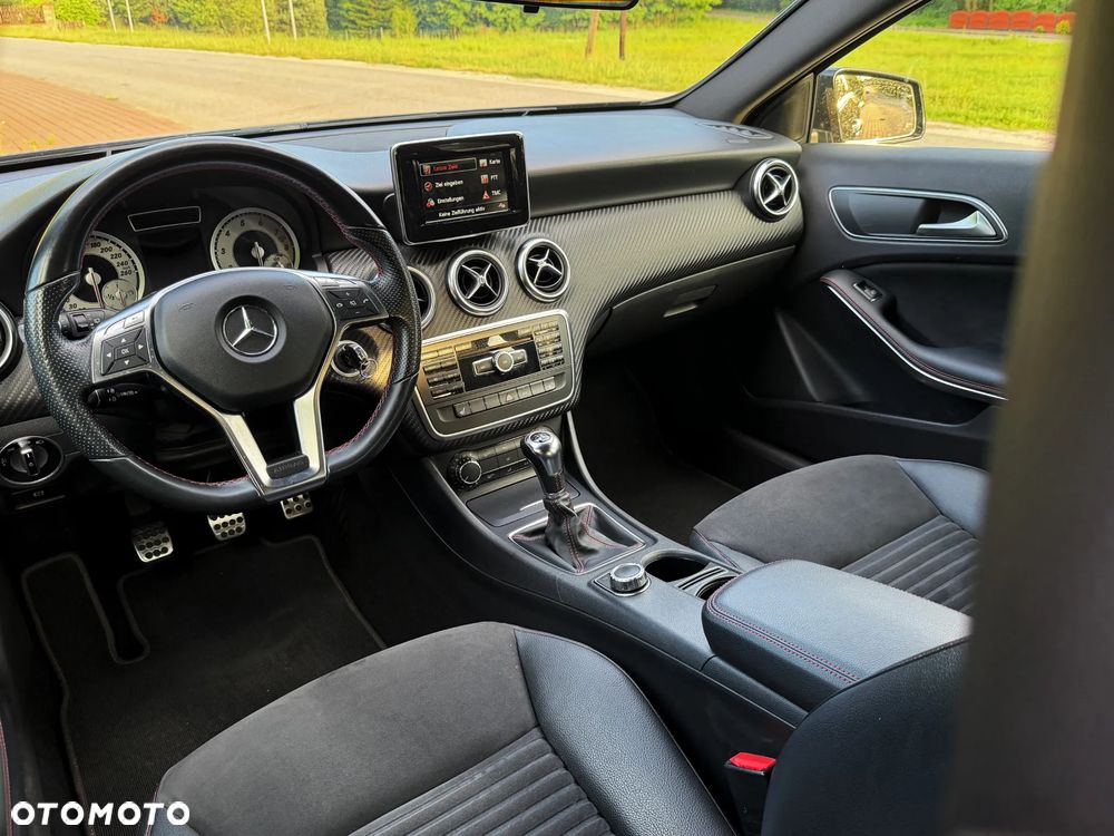 Mercedes-Benz Klasa A 200 (BlueEFFICIENCY) AMG Sport - 29