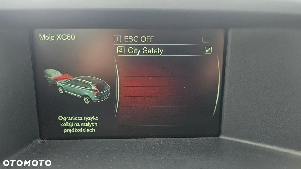 Volvo XC 60 D3 Geartronic Momentum - 32