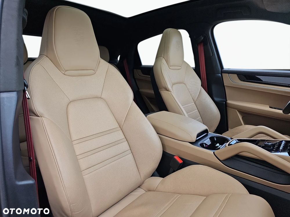 Porsche Cayenne Standard - 14