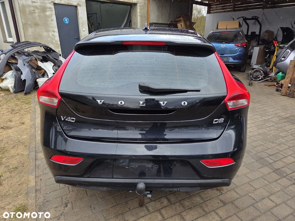 Volvo V40 D2 - 12