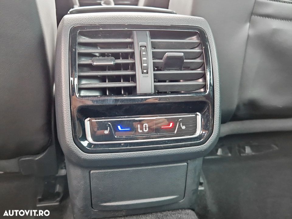 Volkswagen Passat 2.0 TDI DSG Highline - 21