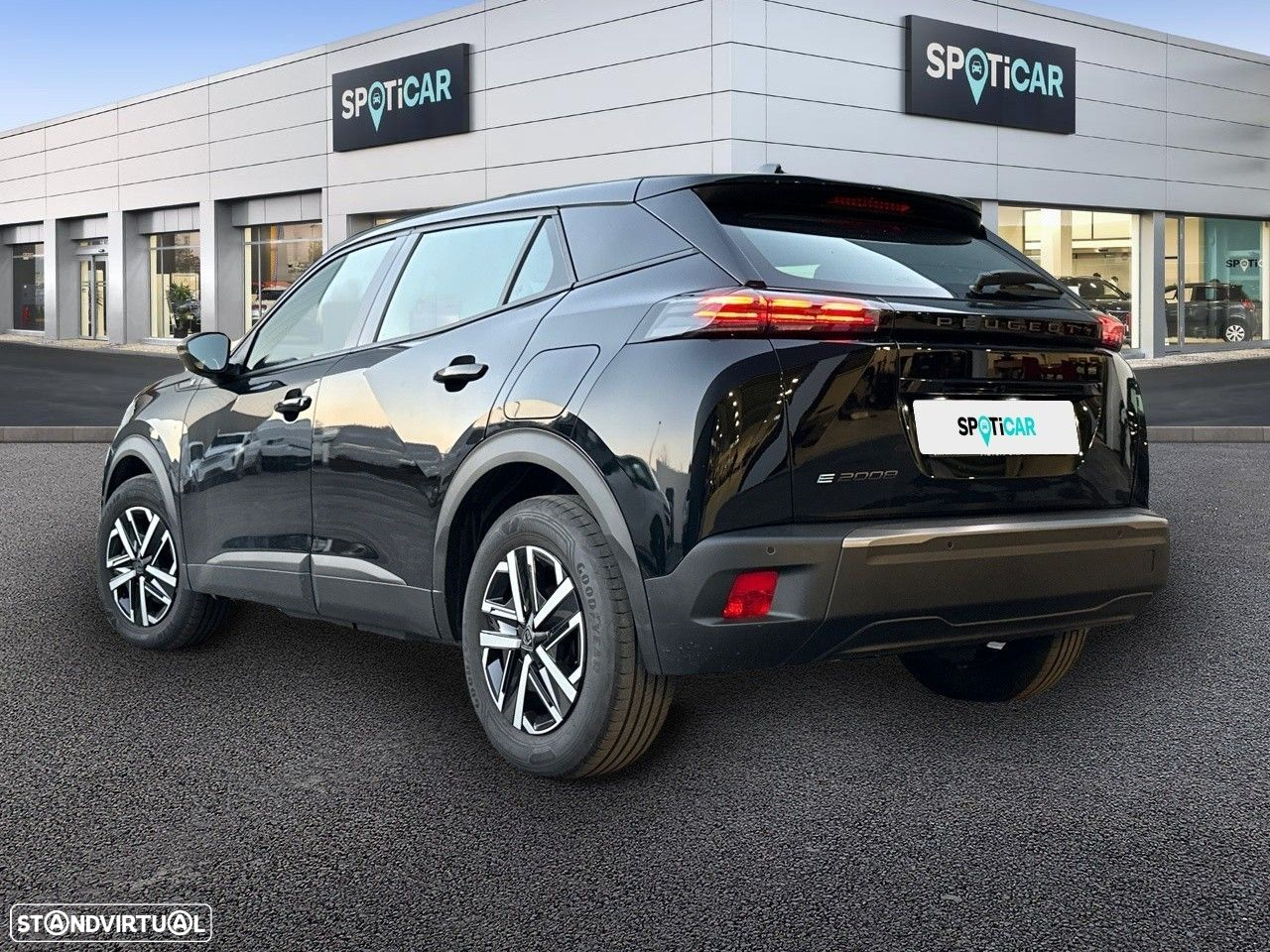 Peugeot e-2008 54 kWh Active - 7