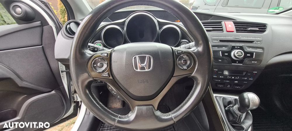 Honda Civic 1.6 i-DTEC Lifestyle Black Edition - 7