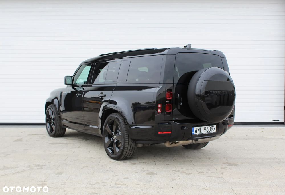 Land Rover Defender - 2