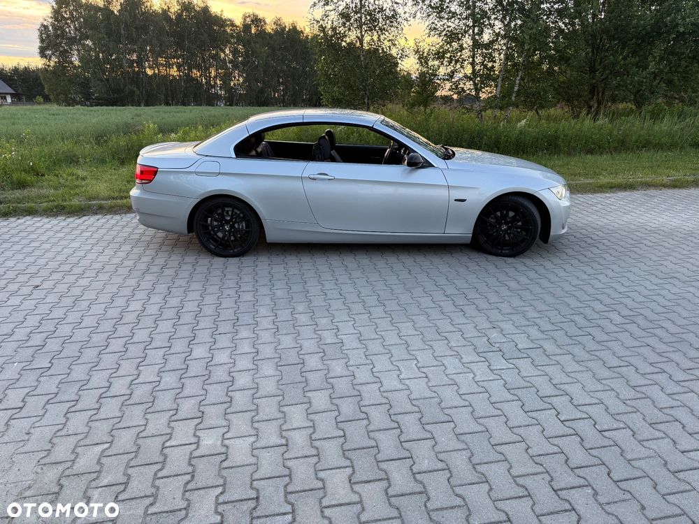 BMW Seria 3 320i Edition Exclusive - 4