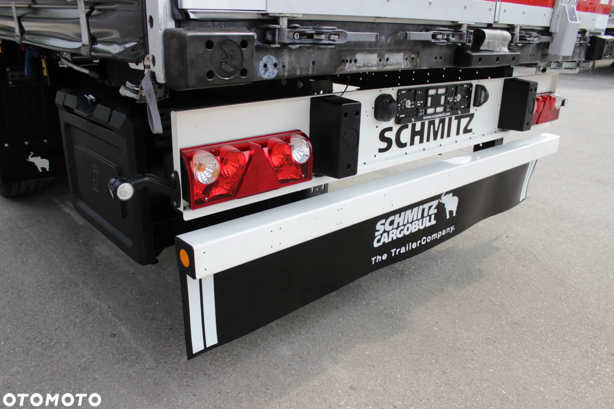 Schmitz Cargobull FIRANA / STANDARD / OŚ PODNOSZONA / MULTILOCK / Certyfikat XL / JAK NOWA / - 20