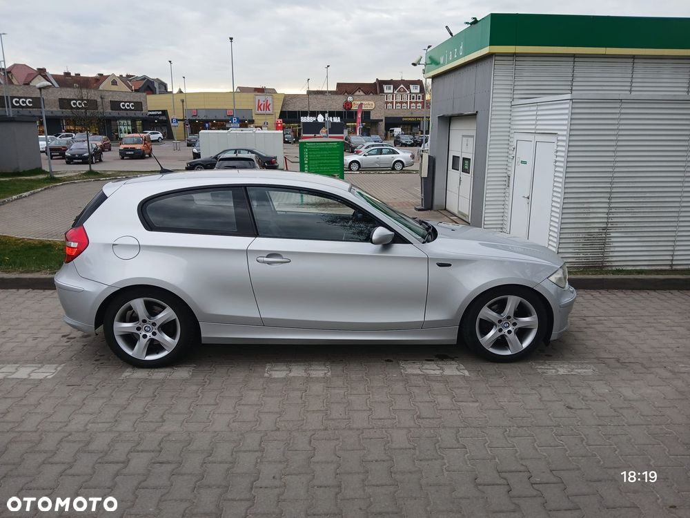 BMW Seria 1 118d - 2