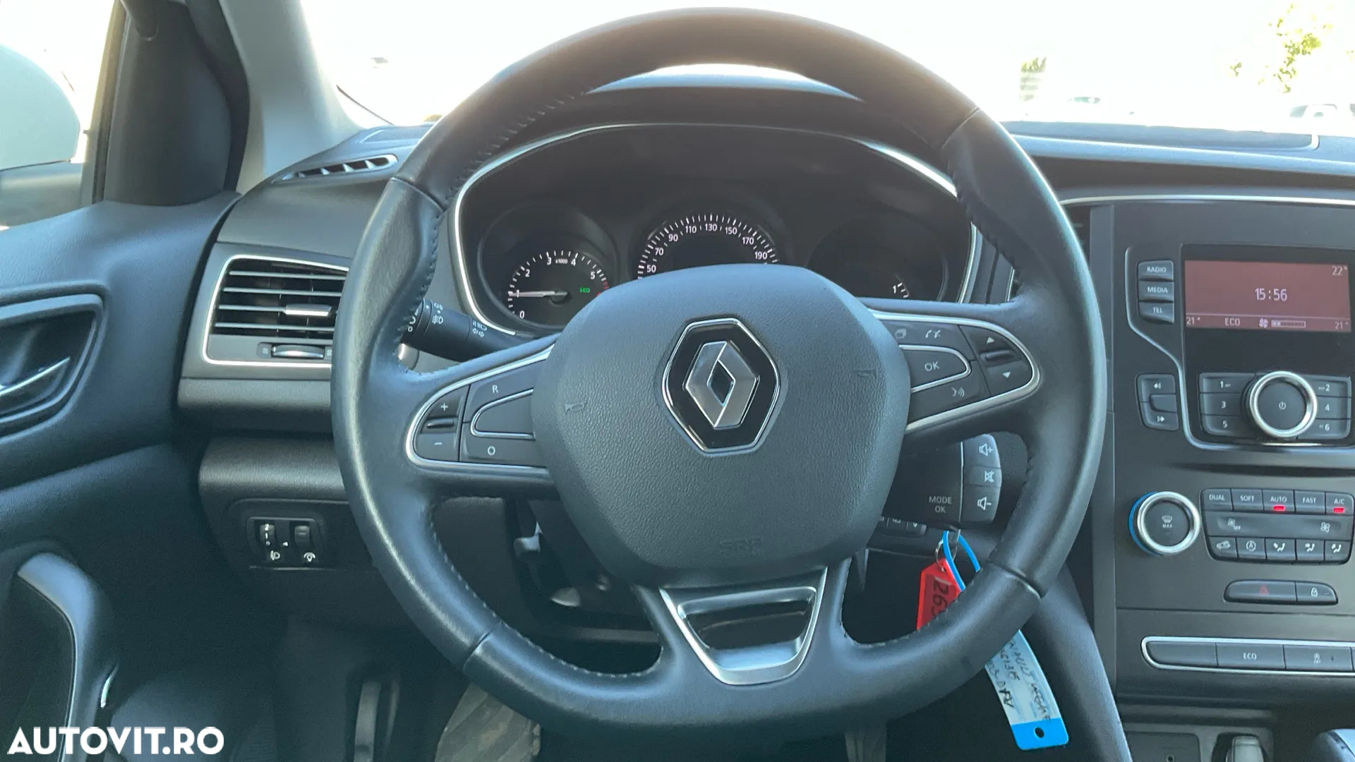 Renault Megane TCe EDC Zen - 20