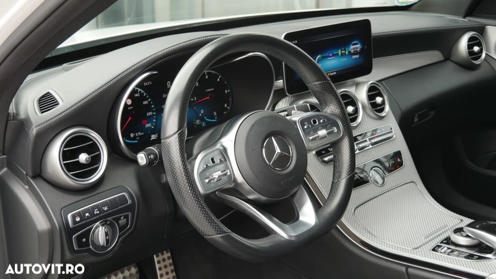 Mercedes-Benz C 300 d 4Matic 9G-TRONIC AMG Line - 2