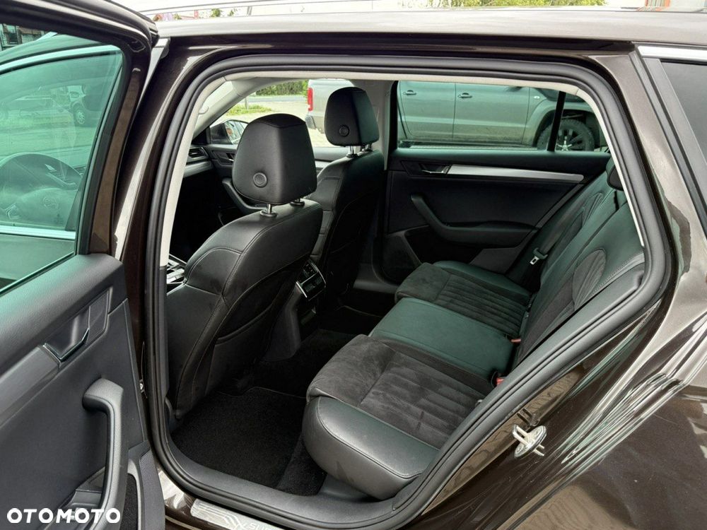 Skoda Superb Combi 1.4 TSI ACT DSG Style - 21