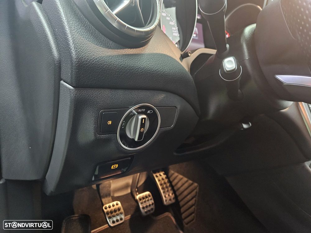 Mercedes-Benz CLA 180 d AMG Line - 14