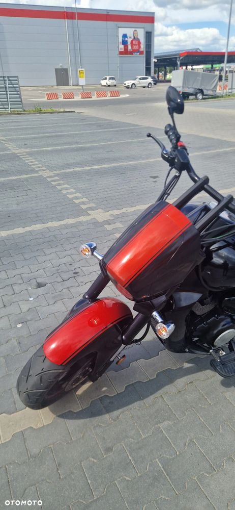 Suzuki Boulevard - 12