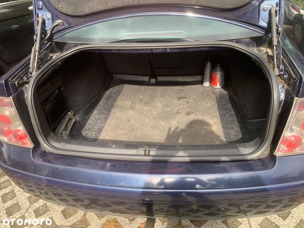 Volkswagen Passat 1.9 TDI - 7