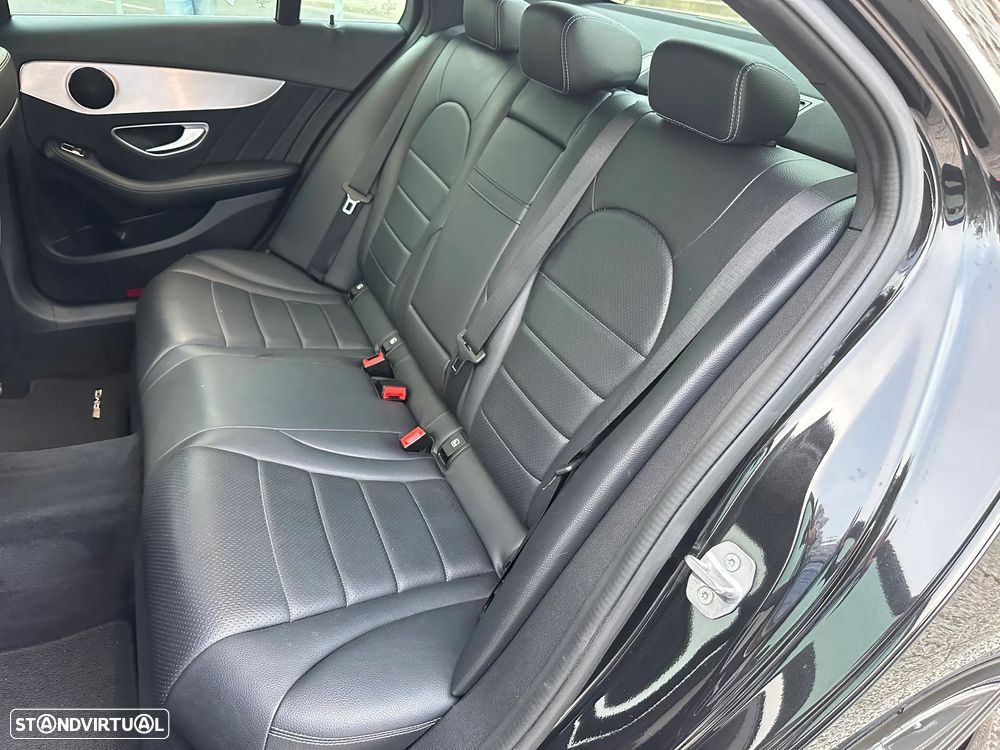 Mercedes-Benz C 220 d AMG Line - 8