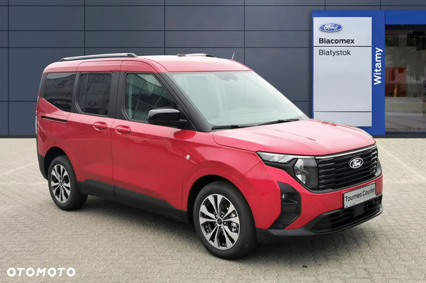 Ford Tourneo Courier 1.0 EcoBoost Titanium
