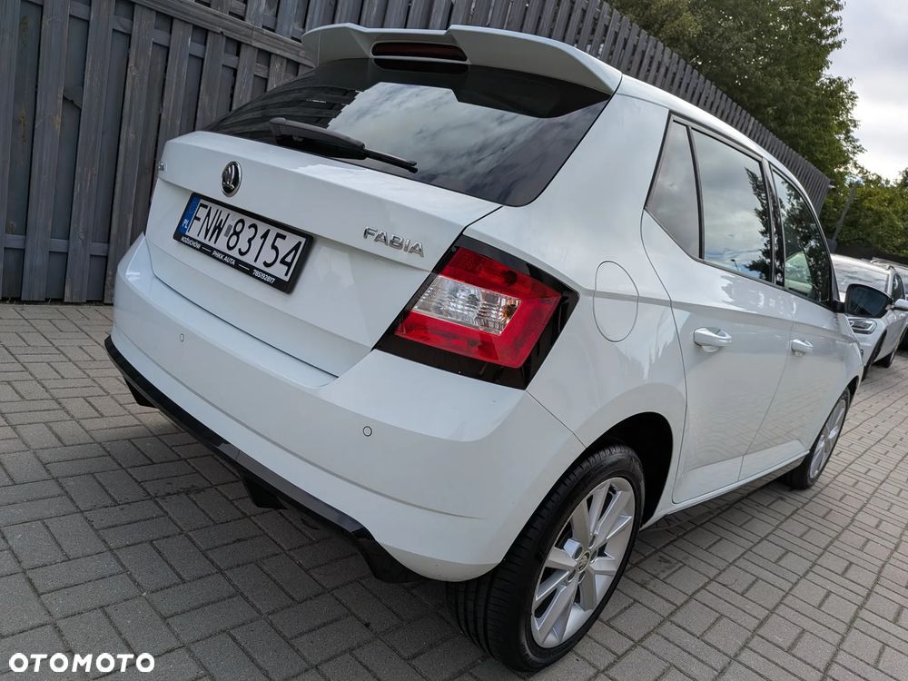 Skoda Fabia 1.0 TSI Monte Carlo - 9