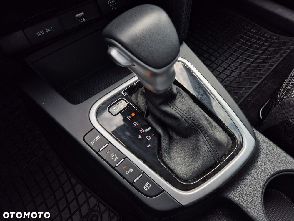 Kia XCeed 1.5 T-GDI M DCT - 27