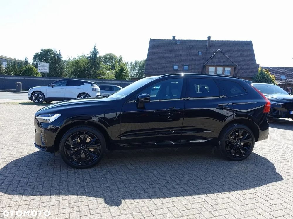 Volvo XC 60 T6 AWD Plus Black Edition - 5